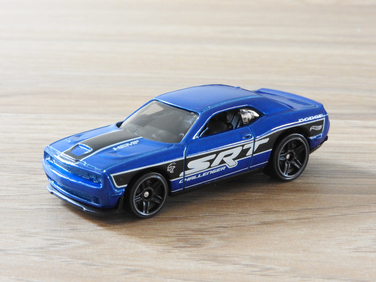 '15 Dodge Challenger SRT