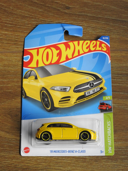 '19 Mercedes-Benz A-Class