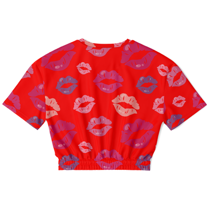 the-underground-bus-line-kisses-cropped-short-sleeved-sweatshirt